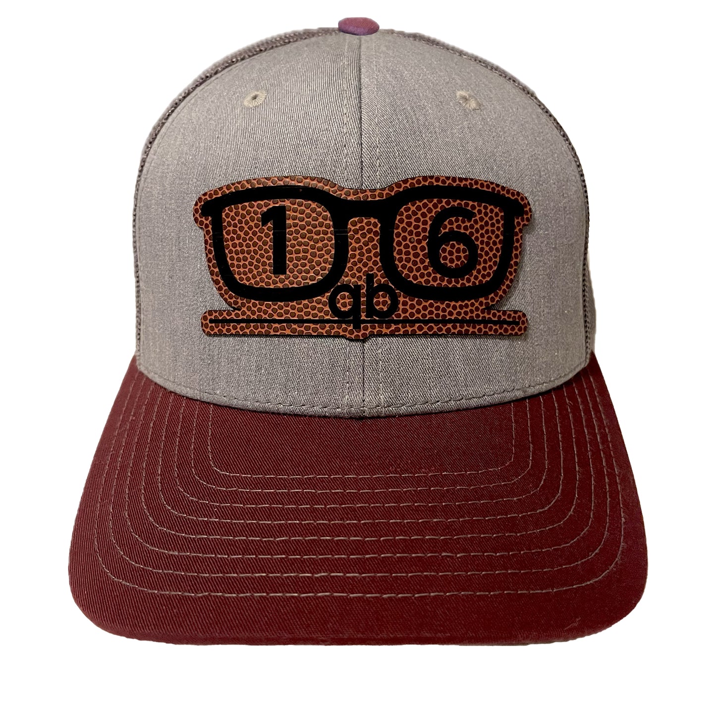 Glasses QB 16 SnapBack - Garnet/Gray